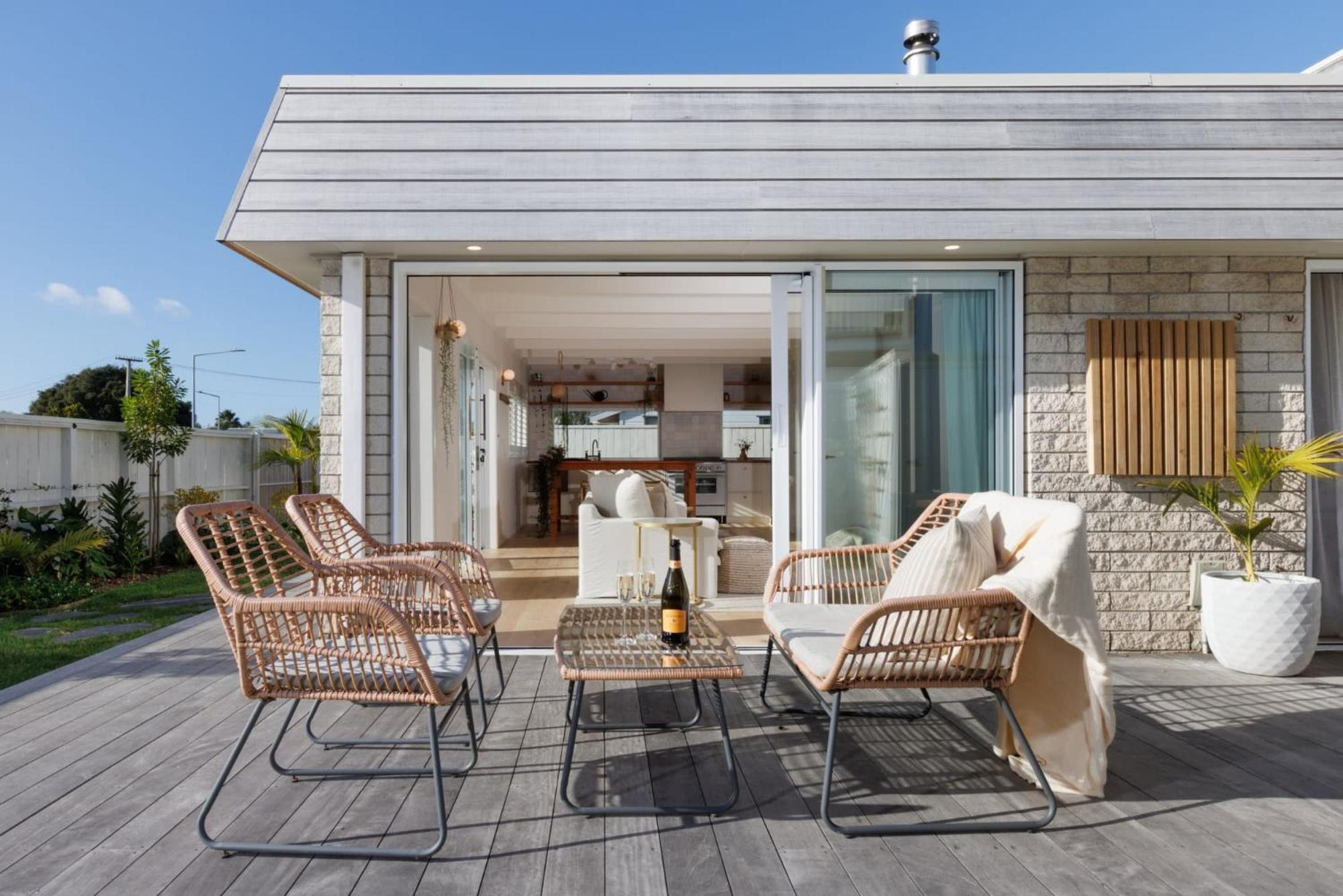 The Endless Summer Home - Beach And Town Location Mount Maunganui Buitenkant foto